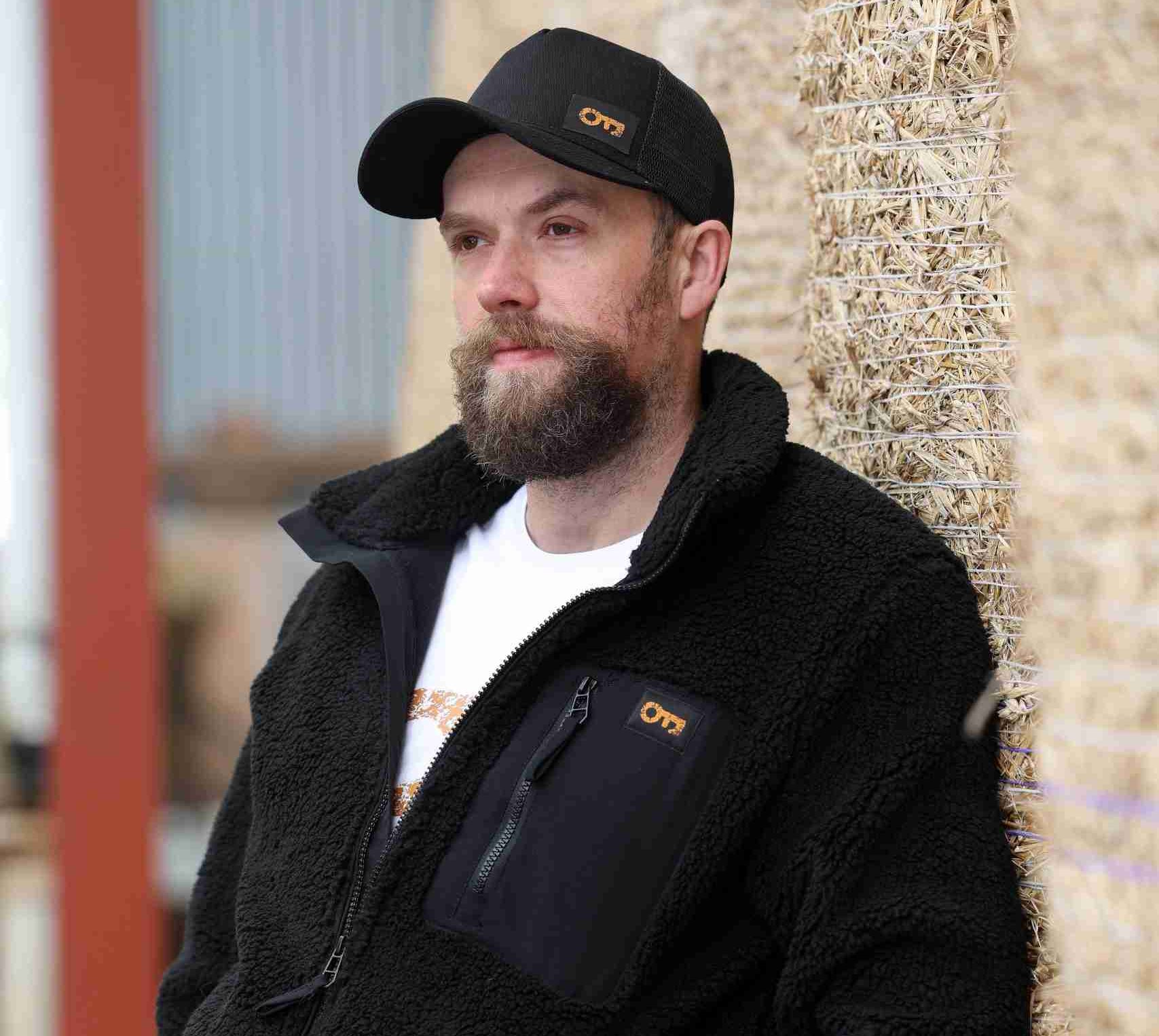 Oldfield Forge Unisex Black Fleece