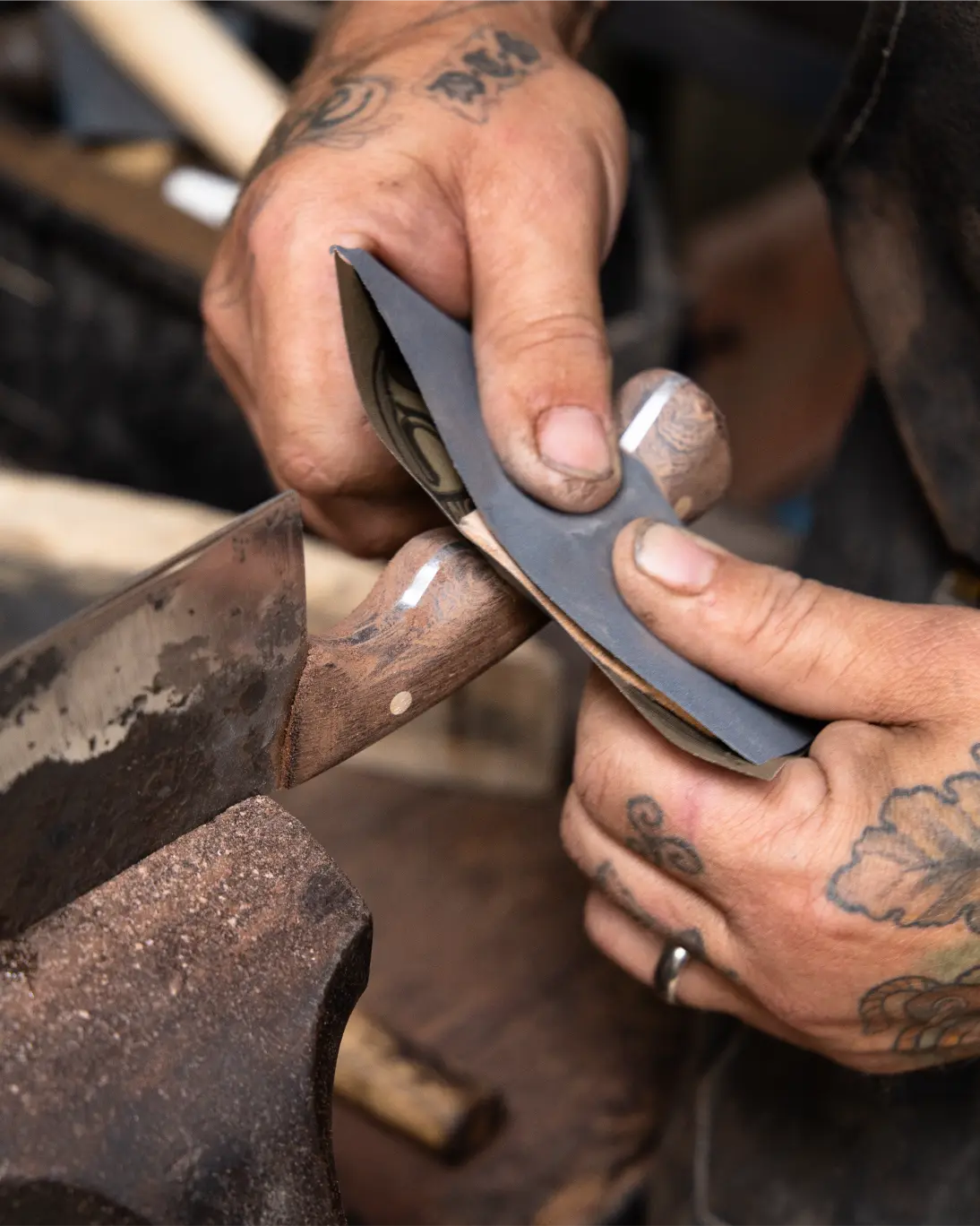Oldfield Forge | Knife Handling Blacksmithing Experience